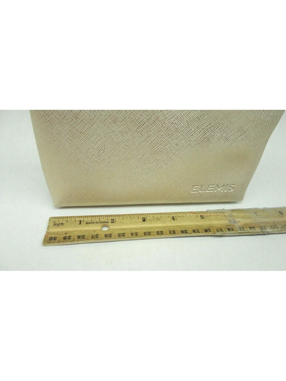 ELEMIS outer material